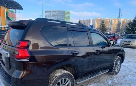 Toyota Land Cruiser Prado 150 рестайлинг 2, 2018 год, 5 130 000 рублей, 3 фотография