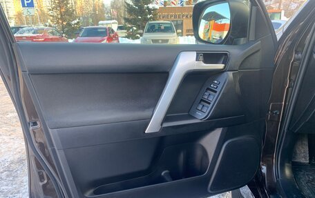 Toyota Land Cruiser Prado 150 рестайлинг 2, 2018 год, 5 130 000 рублей, 16 фотография