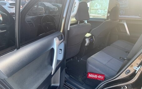 Toyota Land Cruiser Prado 150 рестайлинг 2, 2018 год, 5 130 000 рублей, 14 фотография