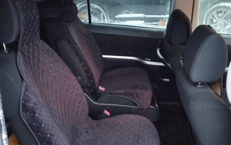 Toyota ISis I, 2012 год, 1 000 000 рублей, 8 фотография