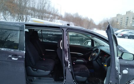 Toyota ISis I, 2012 год, 1 000 000 рублей, 9 фотография