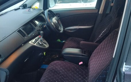 Toyota ISis I, 2012 год, 1 000 000 рублей, 11 фотография