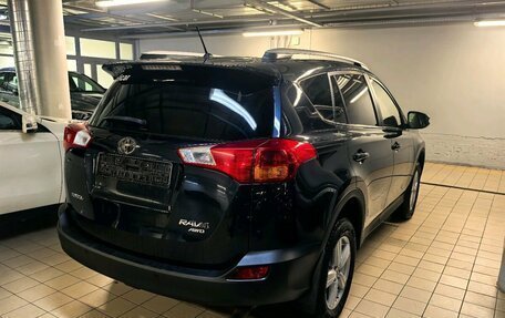 Toyota RAV4, 2015 год, 2 150 000 рублей, 3 фотография