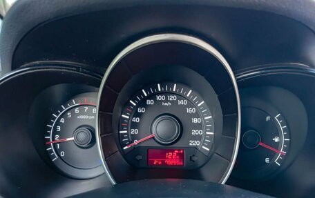 KIA Rio III рестайлинг, 2015 год, 1 110 000 рублей, 16 фотография