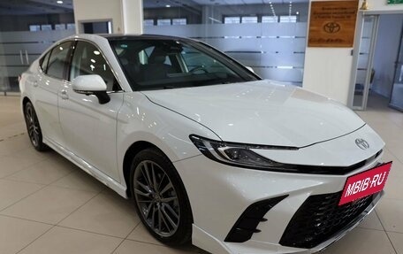 Toyota Camry, 2025 год, 4 900 000 рублей, 3 фотография