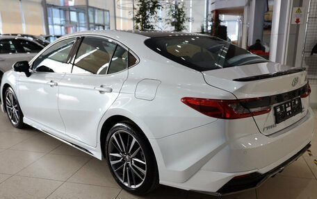 Toyota Camry, 2025 год, 4 900 000 рублей, 7 фотография