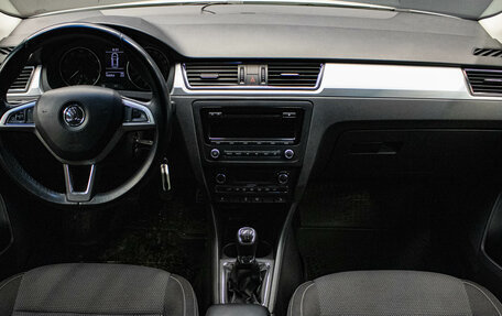 Skoda Rapid I, 2015 год, 899 000 рублей, 5 фотография