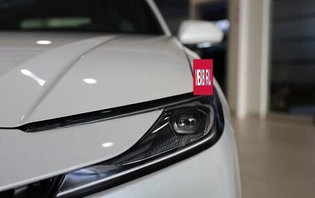 Toyota Camry, 2025 год, 4 900 000 рублей, 9 фотография