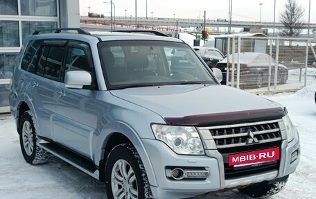 Mitsubishi Pajero IV, 2014 год, 2 290 000 рублей, 3 фотография