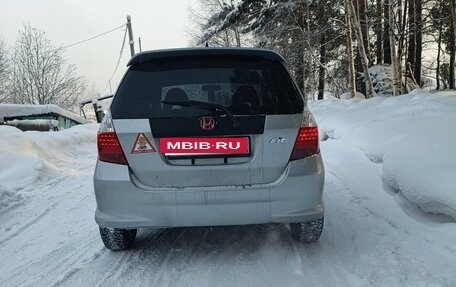 Honda Fit III, 2005 год, 429 000 рублей, 3 фотография