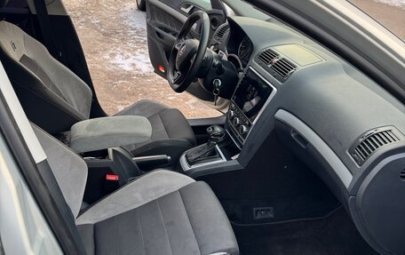 Skoda Octavia, 2012 год, 1 250 000 рублей, 13 фотография