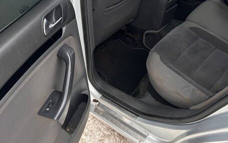 Volkswagen Golf V, 2008 год, 395 000 рублей, 5 фотография