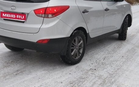 Hyundai ix35 I рестайлинг, 2014 год, 1 100 000 рублей, 8 фотография