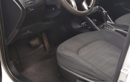 Hyundai ix35 I рестайлинг, 2014 год, 1 100 000 рублей, 28 фотография