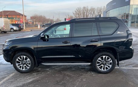 Toyota Land Cruiser Prado 150 рестайлинг 2, 2021 год, 8 100 000 рублей, 6 фотография