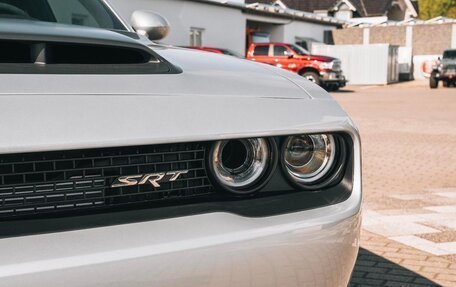 Dodge Challenger III рестайлинг 2, 2023 год, 32 800 000 рублей, 3 фотография