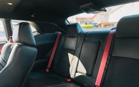 Dodge Challenger III рестайлинг 2, 2023 год, 32 800 000 рублей, 16 фотография