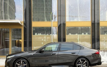 BMW 5 серия, 2025 год, 8 675 000 рублей, 7 фотография