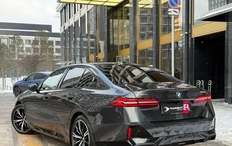 BMW 5 серия, 2025 год, 8 675 000 рублей, 4 фотография