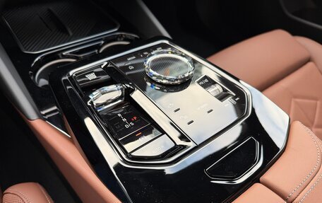 BMW 5 серия, 2025 год, 8 675 000 рублей, 29 фотография