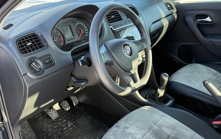 Volkswagen Polo VI (EU Market), 2015 год, 945 000 рублей, 29 фотография