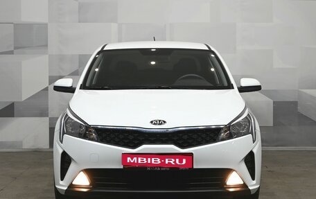 KIA Rio IV, 2020 год, 1 660 000 рублей, 2 фотография