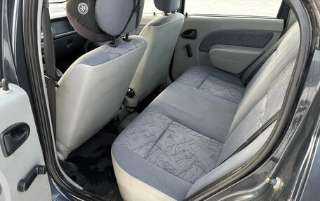 Renault Logan I, 2006 год, 185 000 рублей, 9 фотография