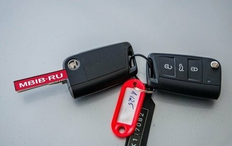 Skoda Rapid I, 2017 год, 998 000 рублей, 38 фотография