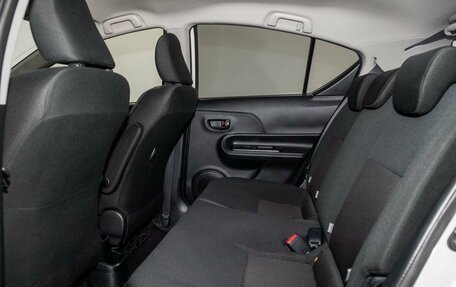 Toyota Aqua I, 2019 год, 1 249 000 рублей, 7 фотография