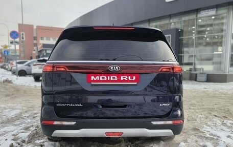 KIA Carnival, 2021 год, 3 863 000 рублей, 5 фотография