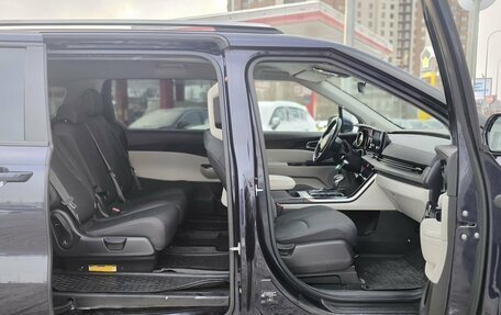 KIA Carnival, 2021 год, 3 863 000 рублей, 18 фотография