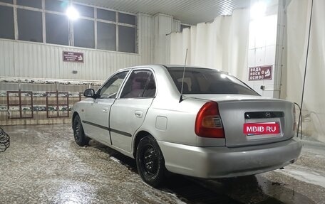 Hyundai Accent II, 2005 год, 330 000 рублей, 2 фотография