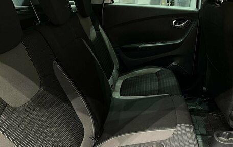 Renault Kaptur I рестайлинг, 2017 год, 1 299 000 рублей, 22 фотография