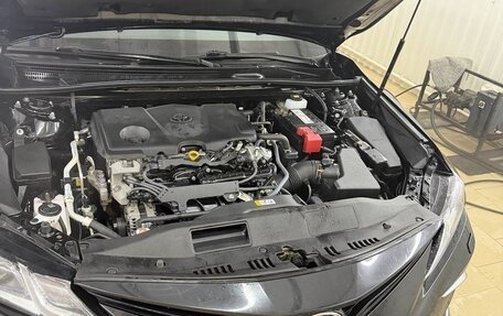 Toyota Camry, 2021 год, 2 990 000 рублей, 8 фотография