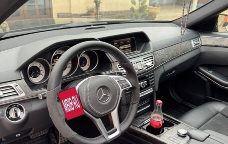 Mercedes-Benz E-Класс, 2013 год, 1 900 000 рублей, 13 фотография