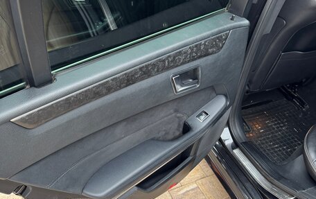 Mercedes-Benz E-Класс, 2013 год, 1 900 000 рублей, 21 фотография