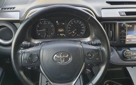 Toyota RAV4, 2018 год, 2 200 000 рублей, 5 фотография