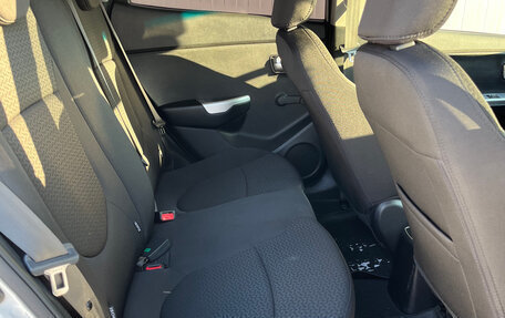 KIA Rio III рестайлинг, 2015 год, 960 000 рублей, 14 фотография