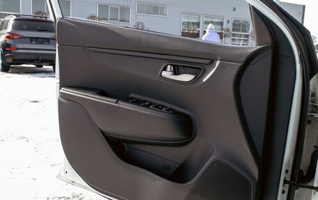 KIA Rio IV, 2018 год, 995 000 рублей, 12 фотография