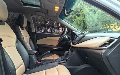 Chevrolet Monza, 2022 год, 1 375 000 рублей, 14 фотография