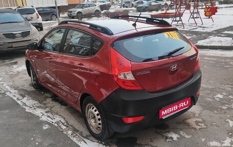 Hyundai Solaris II рестайлинг, 2013 год, 820 000 рублей, 2 фотография