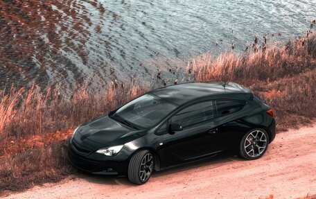 Opel Astra J, 2013 год, 990 000 рублей, 1 фотография