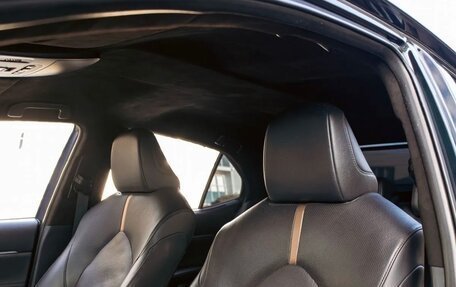 Toyota Camry, 2019 год, 2 420 000 рублей, 15 фотография