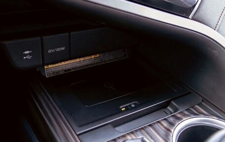 Toyota Camry, 2019 год, 2 420 000 рублей, 13 фотография
