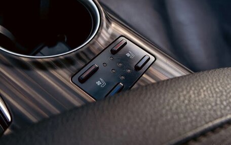 Toyota Camry, 2019 год, 2 420 000 рублей, 14 фотография