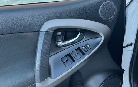 Toyota RAV4, 2012 год, 1 315 000 рублей, 10 фотография