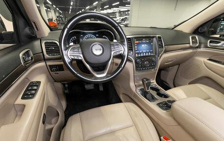 Jeep Grand Cherokee, 2016 год, 3 830 000 рублей, 7 фотография