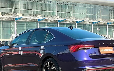 Skoda Octavia IV, 2022 год, 2 300 000 рублей, 2 фотография