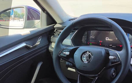 Skoda Octavia IV, 2022 год, 2 300 000 рублей, 10 фотография