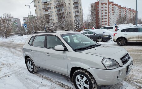 Hyundai Tucson III, 2008 год, 800 000 рублей, 4 фотография